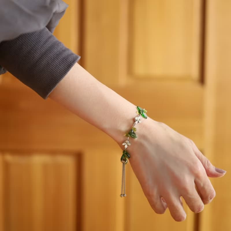 銀木犀とチェコビーズのブレスレット