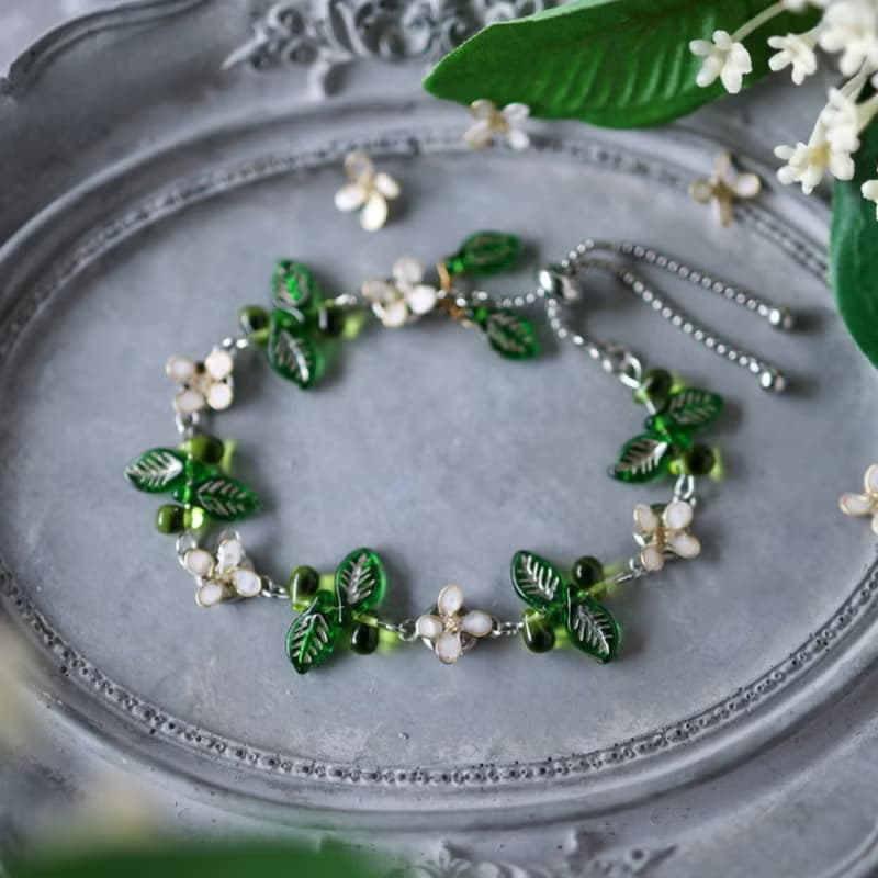 銀木犀とチェコビーズのブレスレット