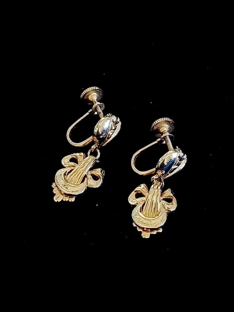 vintage jewelry  典雅金色樂器小垂墜 夾式耳環