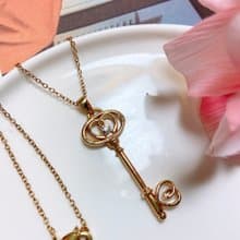 【西洋古董飾品】NYC精美亮眼鑰匙愛心 洛可可萊茵項鍊