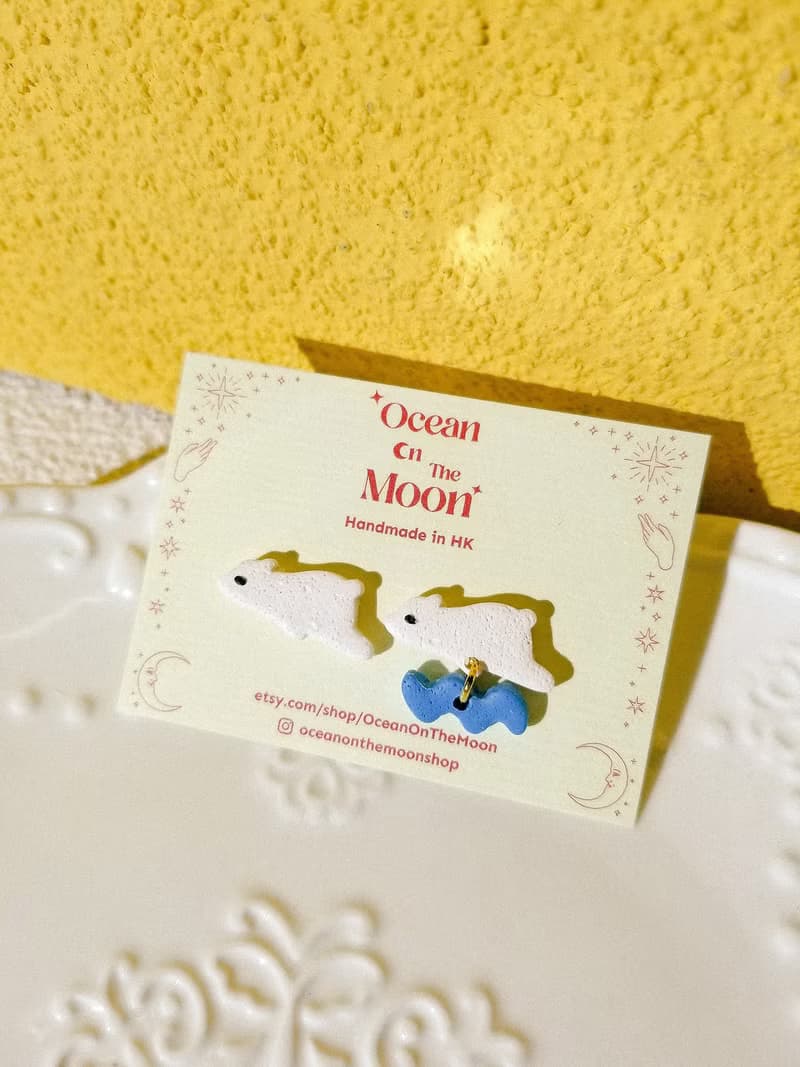 原創手作 Ocean On The Moon -懶趴趴北極熊不規則軟陶耳釘/耳夾