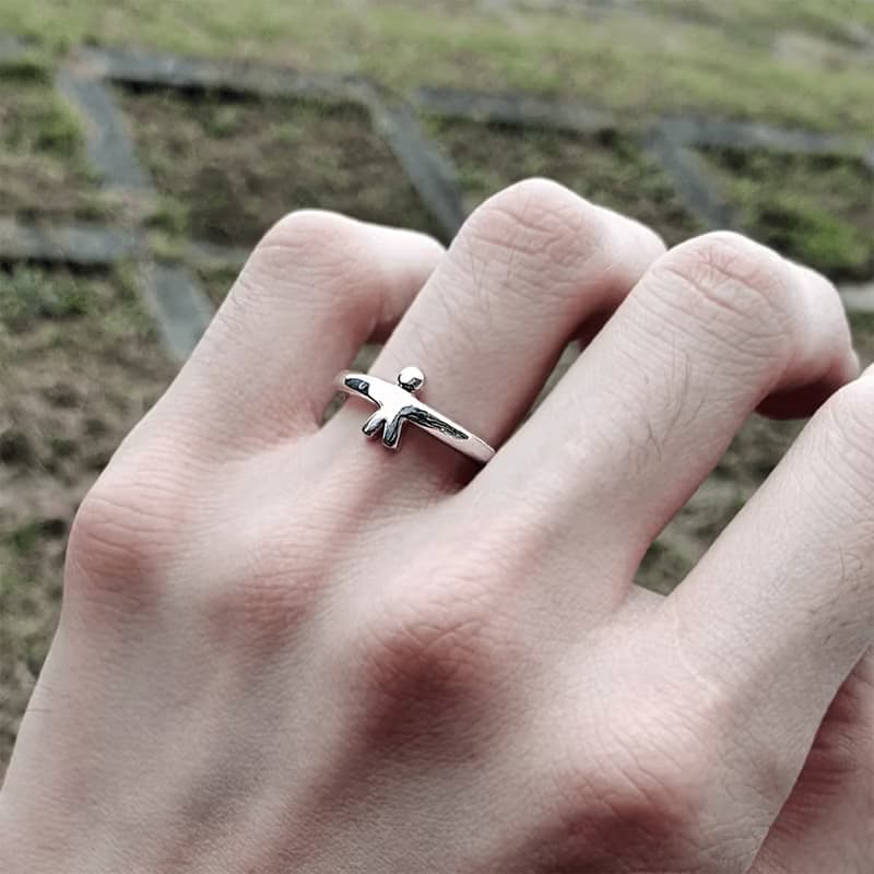 (925 Sterling Silver) Hug Ring