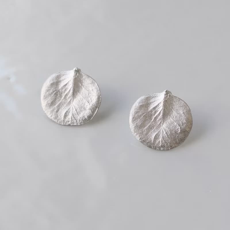 Eucalyptus stud earrings