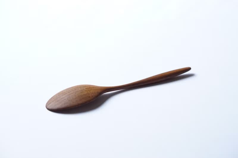 木のスプーン 中, ウォルナット