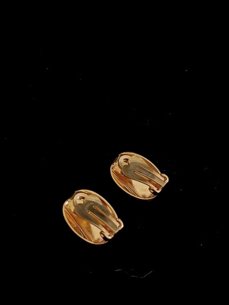vintage jewelry  古董金色立體砌型夾式耳環