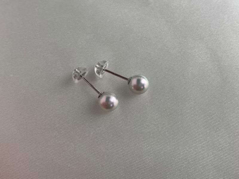 日本直送 5mm 5.5mm 無調色無染色無輻照 真多麻色 akoya珍珠耳釘