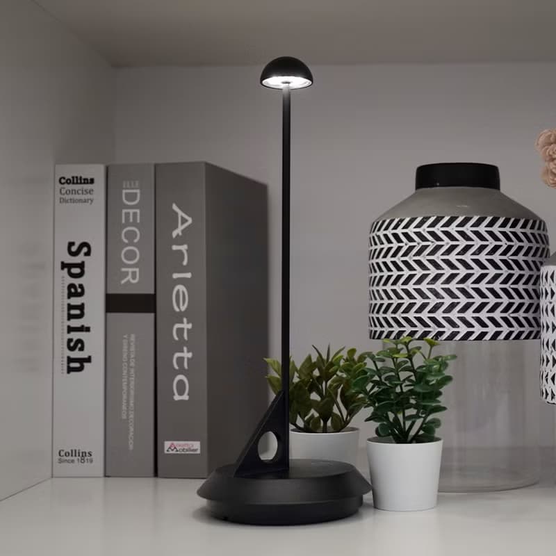 義大利UBIQUA Lume 領航寂光USB充電式桌燈-多色可選