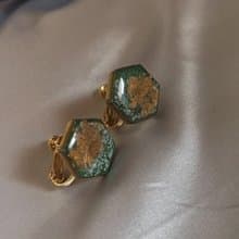 【孤品限定】六角墨綠撒金耳環