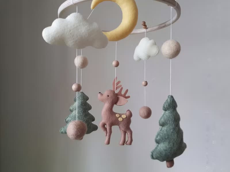 Baby mobile Woodland nursery decor, forest crib mobile, baby shower gift