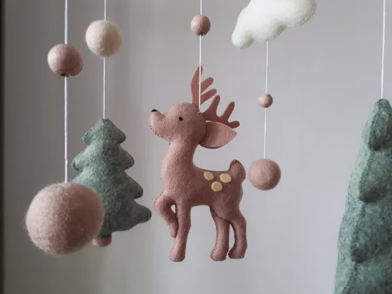 Baby mobile Woodland nursery decor, forest crib mobile, baby shower gift