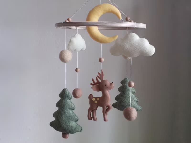 Baby mobile Woodland nursery decor, forest crib mobile, baby shower gift