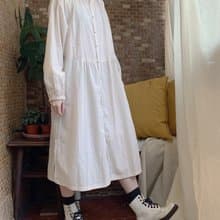 小立領前後襟剪接長.寬版棉麻襯衫洋裝--米白