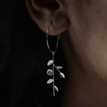 Peridot Silver Foliage earring