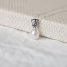 純銀花型墜頭珍珠項鍊