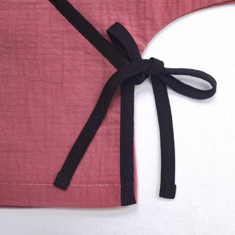 淳樸 金絲玉釦綁帶外套