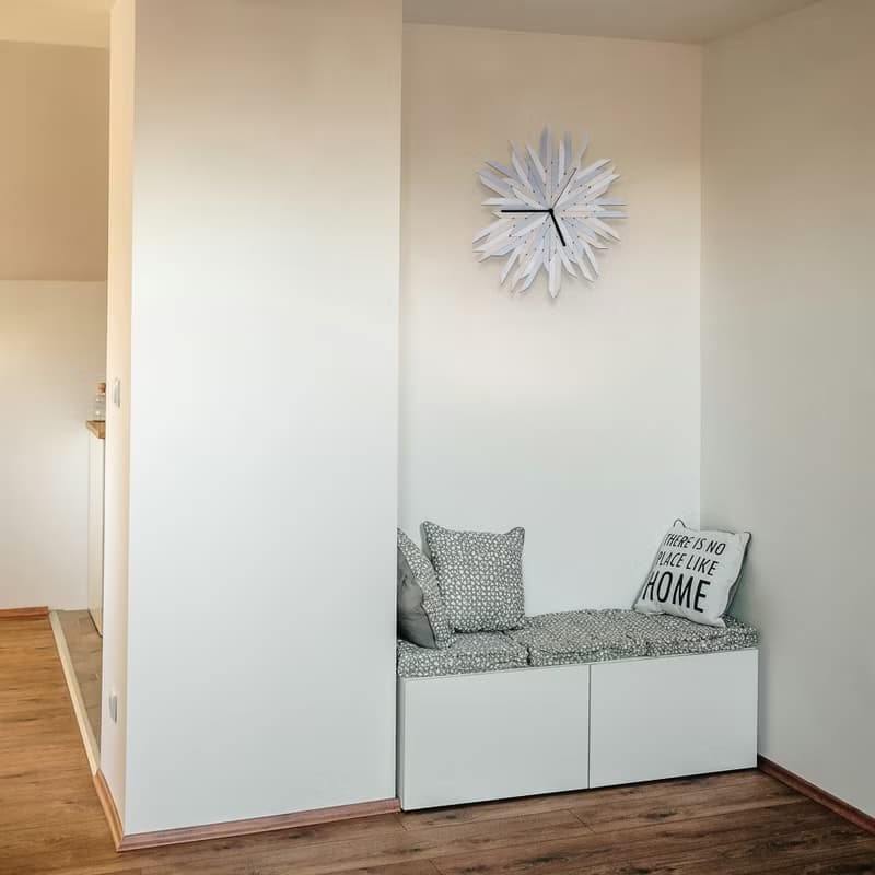 銀色有機手掛鐘 - Haystack Frozen