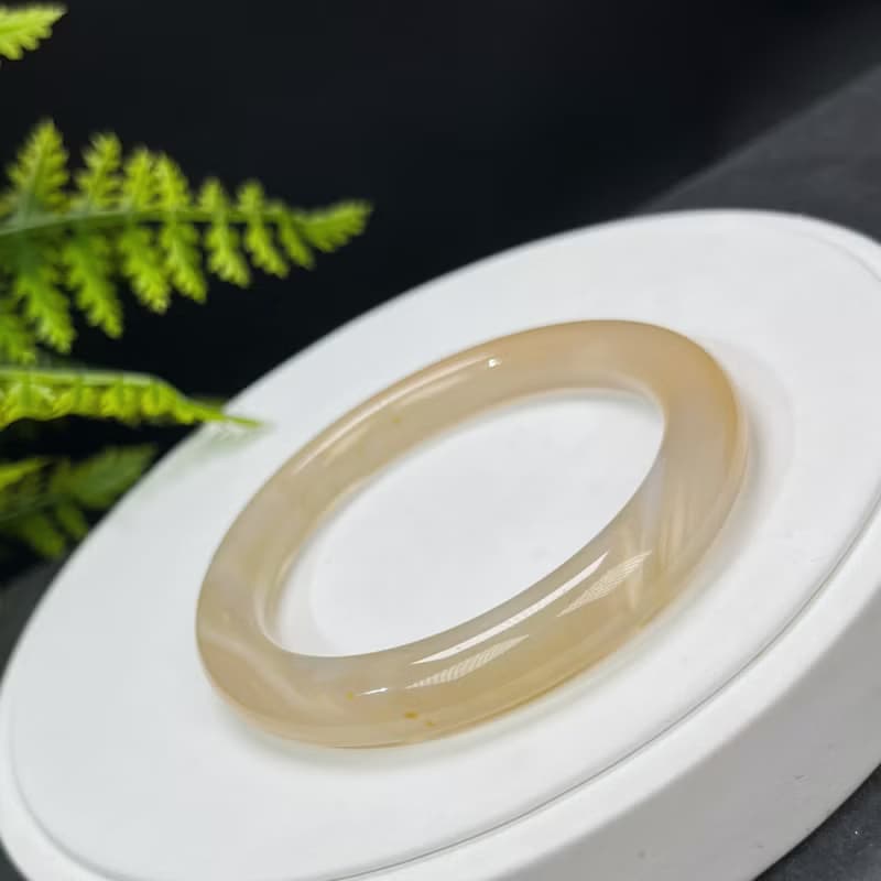 精品 淺蜂蜜糖色瑪瑙手镯 58MM 冰潤千層天眼玉髓手環 財富繁榮