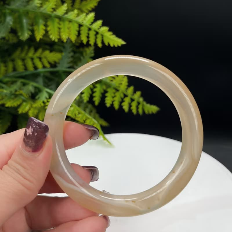 精品 淺蜂蜜糖色瑪瑙手镯 58MM 冰潤千層天眼玉髓手環 財富繁榮