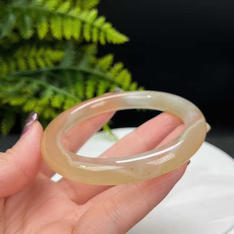 精品 淺蜂蜜糖色瑪瑙手镯 58MM 冰潤千層天眼玉髓手環 財富繁榮