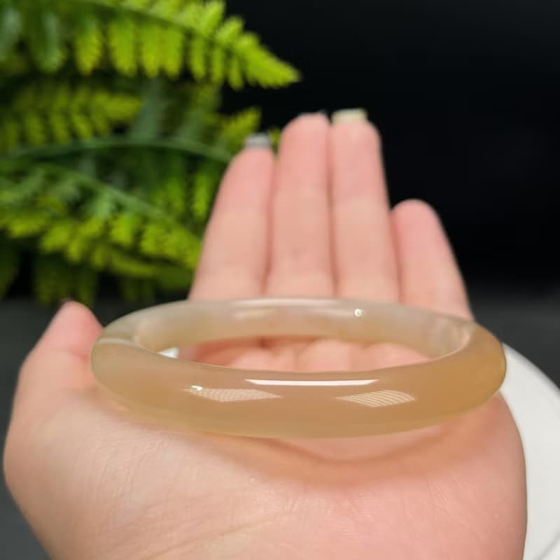 精品 淺蜂蜜糖色瑪瑙手镯 58MM 冰潤千層天眼玉髓手環 財富繁榮