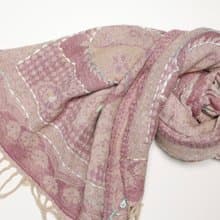 【聖誕禮物】喀什米爾水煮羊毛手工刺繡圍巾披肩粉紅格紋溫柔風
