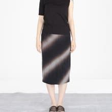 HIGHNECK TEE W/ CUTOUT DETAILS (BLACK)