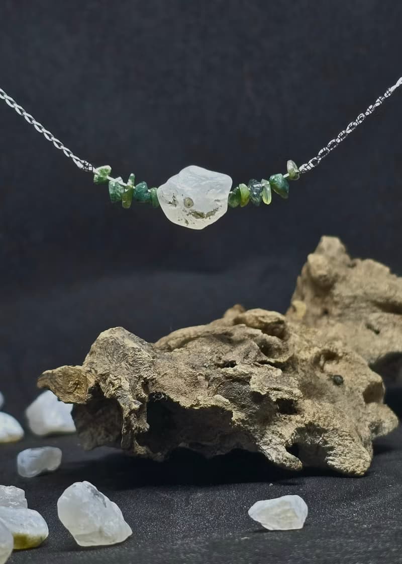 珀。白玉髓苔蘚瑪瑙項鍊