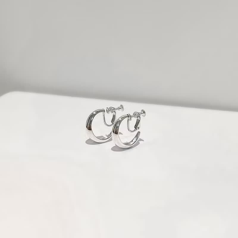 Hoop Silver Earrings 純銀圈型耳環(S)22mm 耳針式/夾式