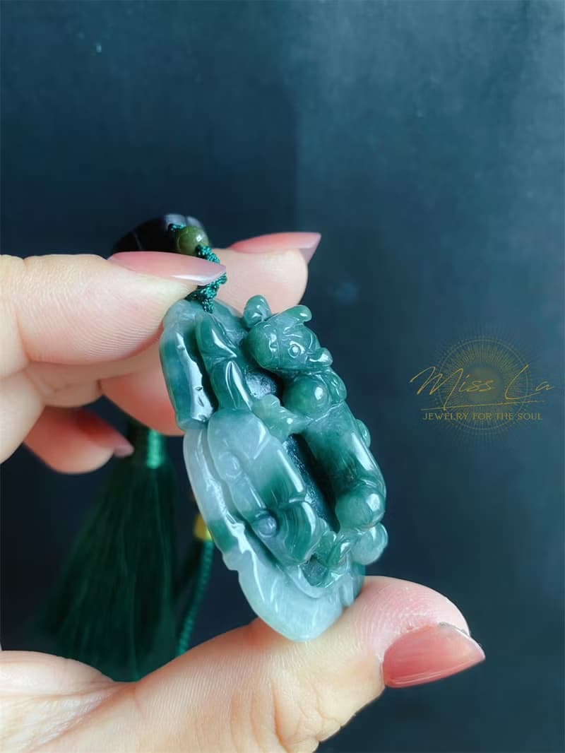 天然緬甸玉 翡翠 飄花 螭龍 如意 一葉致富 發財 包掛 禮物 車掛