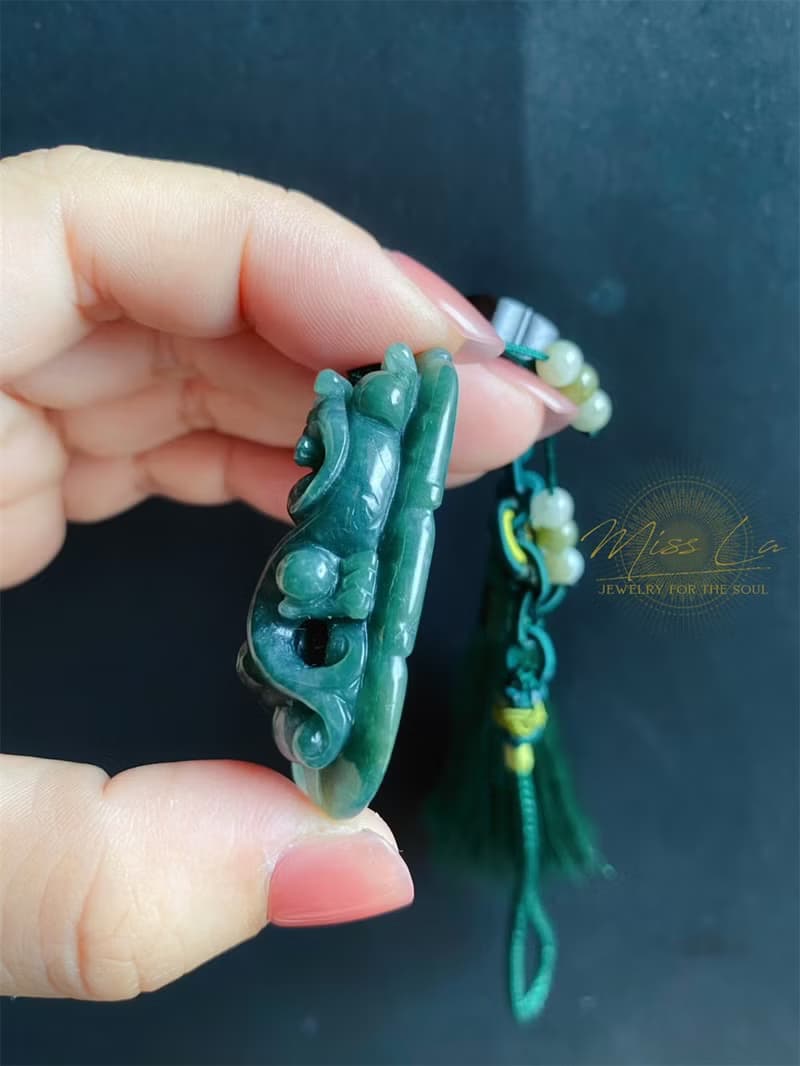 天然緬甸玉 翡翠 飄花 螭龍 如意 一葉致富 發財 包掛 禮物 車掛