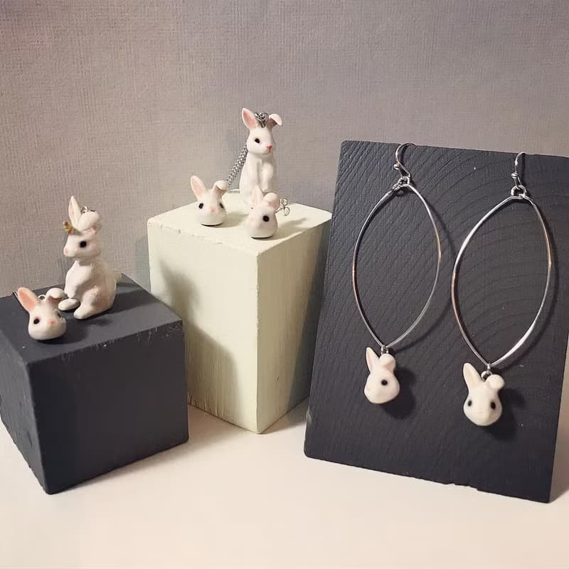 AndMary手繪瓷項鍊-小白兔 Cute White Bunny Necklace
