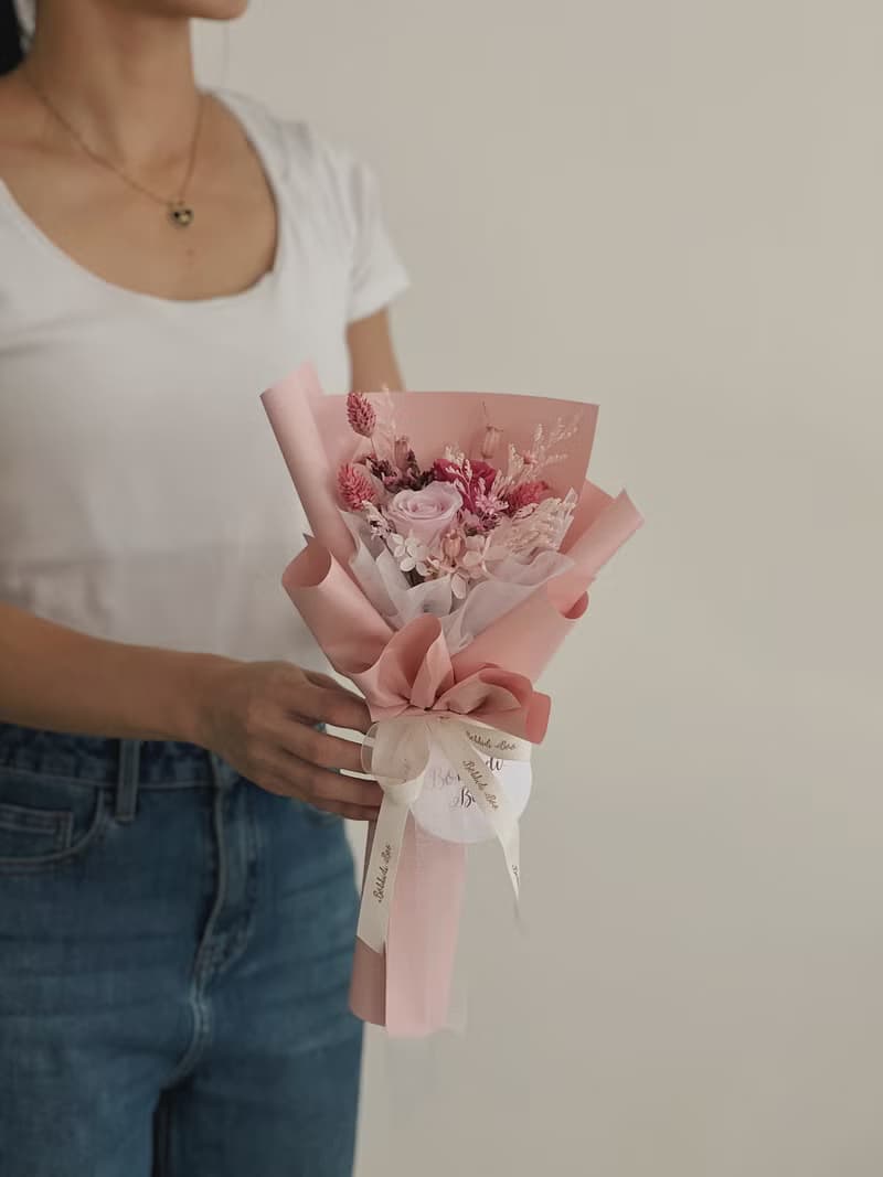 【永生玫瑰花花束】• 情人節/永生玫瑰花/永生玫瑰花花束/玫瑰花