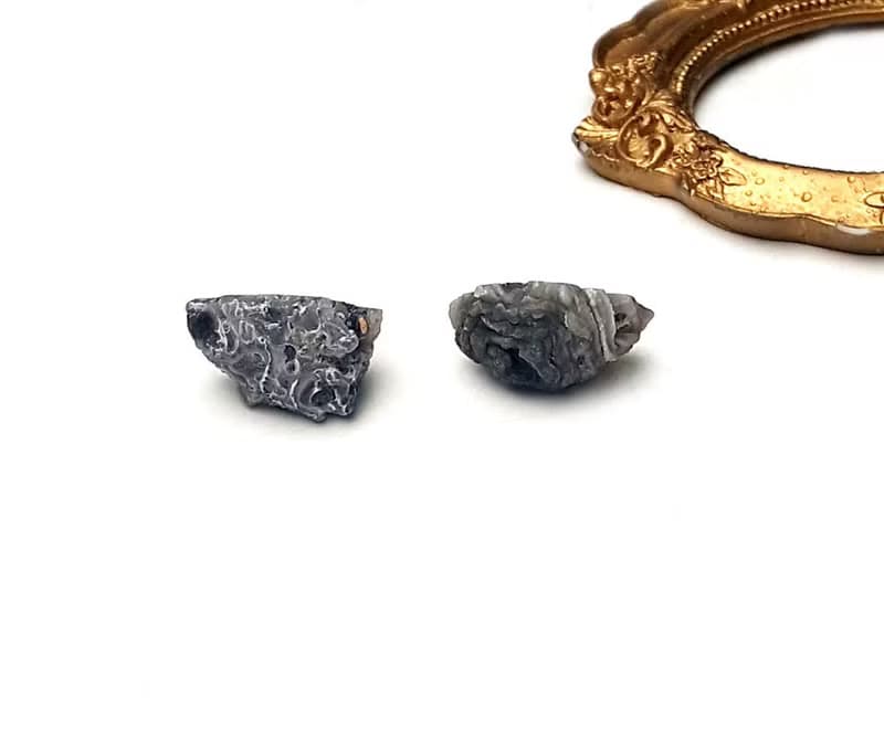 天然原石瑪瑙迷你可愛小晶洞聚寶盆瑪瑙片 辦公室 居家療癒小擺件