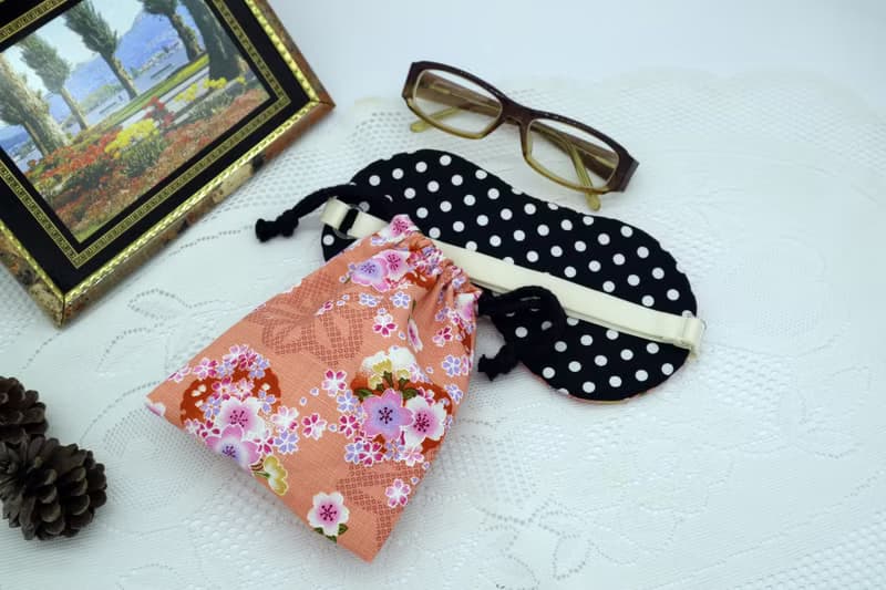 花海可調式睡眠眼罩附收納袋 sleep mask