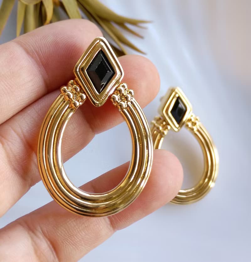 Vintage Jewelry 西洋古董飾品 SWAROVSKI 經典摩登 針式耳環