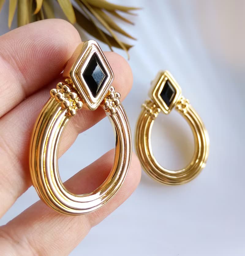 Vintage Jewelry 西洋古董飾品 SWAROVSKI 經典摩登 針式耳環
