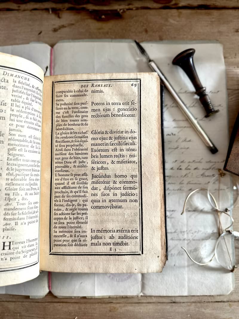 30350-法國1729年古董黑色皮革藏書L'Office de la Semaine Saint