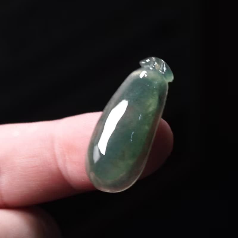 【福掛】冰種飄綠翡翠福瓜項鍊 | 天然緬甸玉A貨翡翠 | 送禮