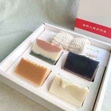 FSC再生紙提袋四入手工皂禮盒-附手工皂棉麻起泡袋