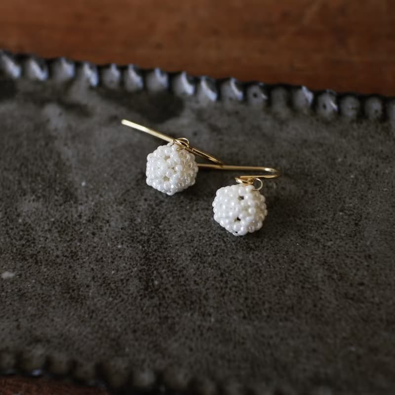 串珠耳飾_雪球/珍珠白/beading earing
