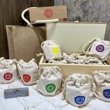 七脈輪晶透寶石皂 (實木禮盒)