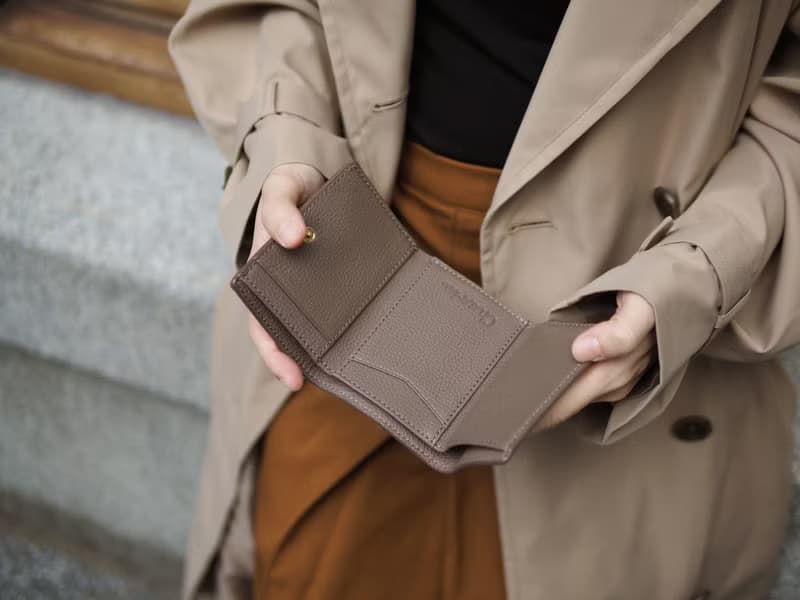 Maily (Warmtaupe) : Tri-fold wallet, short wallet, cow leather, Brown-grey