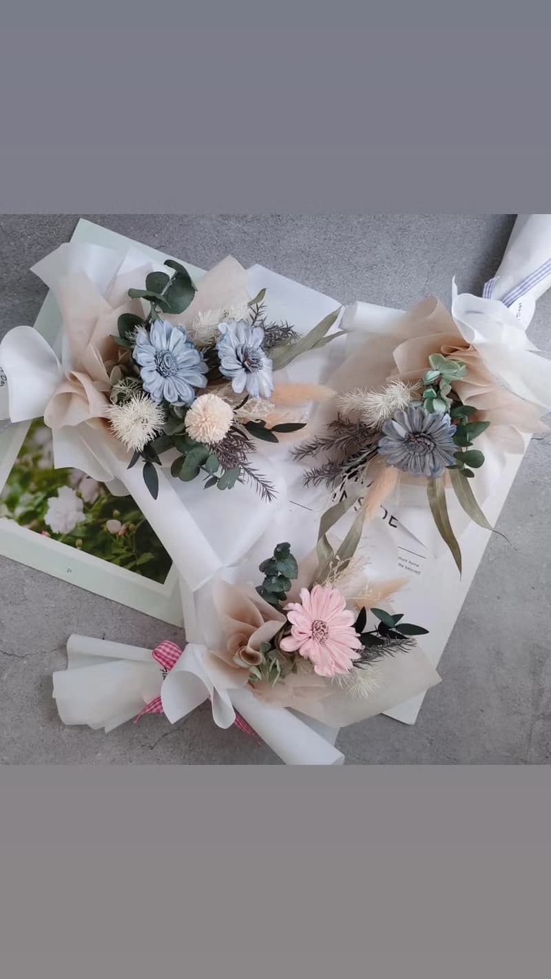 太陽花向日葵乾燥花束  韓式花束 畢業花束 畢業 老師禮物