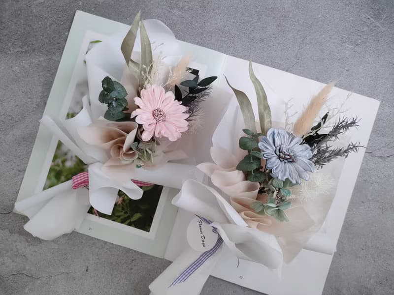 太陽花向日葵乾燥花束  韓式花束 畢業花束 畢業 老師禮物