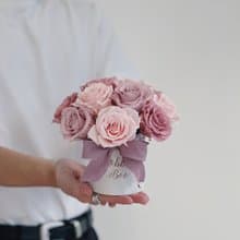 【永生玫瑰花盆花】• 情人節禮物/生日禮物/永生花/永生玫瑰花