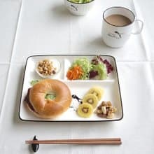 Blanche. ミールプレート 朝食 ランチ 軽量 割れにくい おしゃれ かわいい ギフト プレゼント 子ども 子供 学校 食洗機対応 レンジ対応 日本製