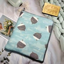 海洋系列-日本厚棉布水藍萌萌翻車魚L型拉鍊袋鋪棉-電子書保護套-