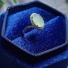 |招財金絲綠|A貨翡翠高冰晴飄花放光大蛋面9.6mm純銀鍍18k戒指