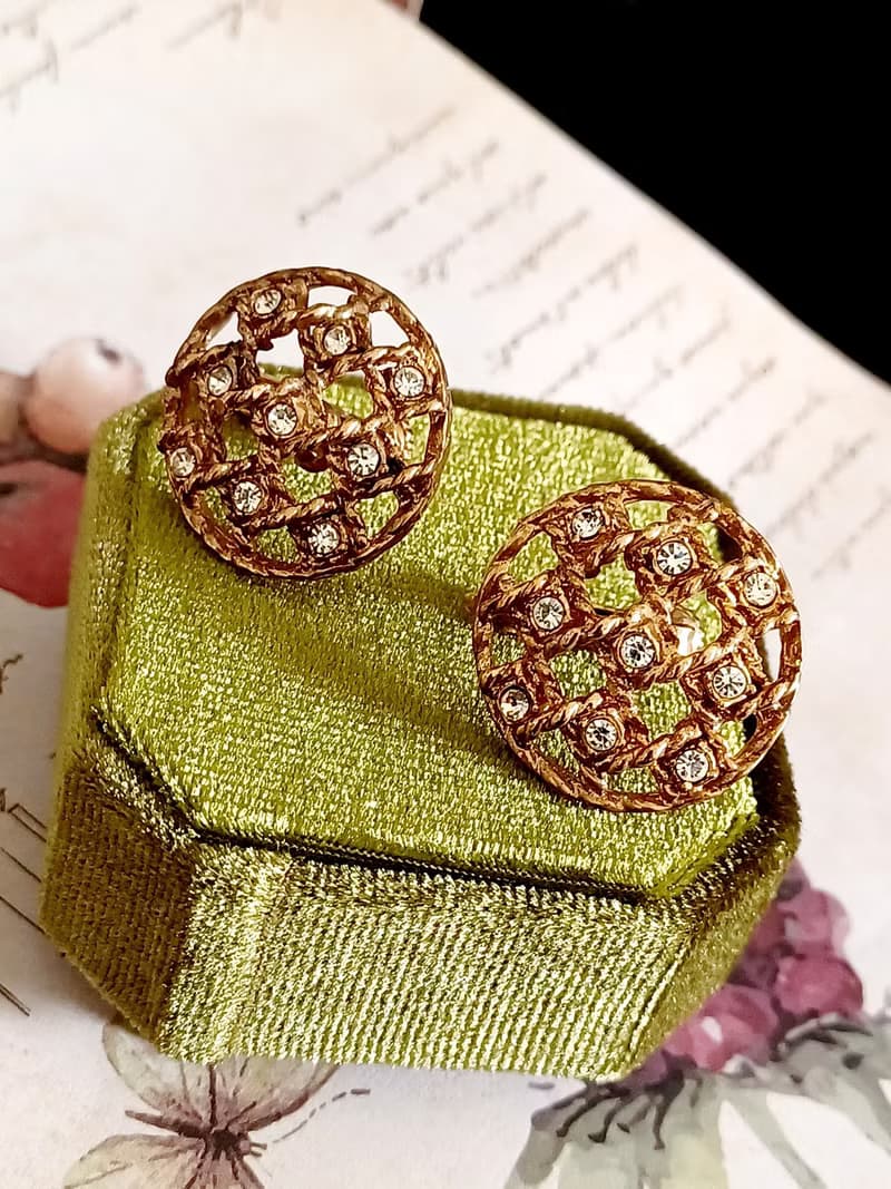 vintage jewelry  復古金色網狀綴萊茵鑽  夾式耳環