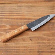 鍛冶職人の小さな包丁　ペティナイフ